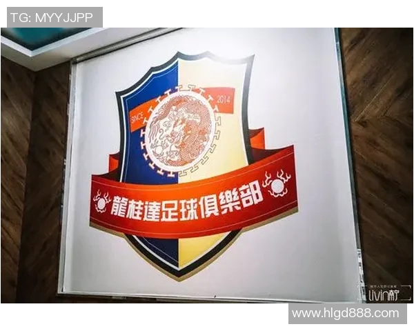 足球明星卡片收藏魅力无限 球迷必备的时尚潮流纸袋设计与背后故事